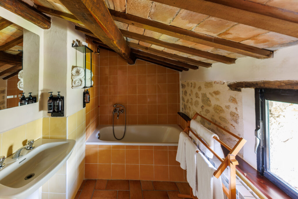 ADL_7305-HDR
